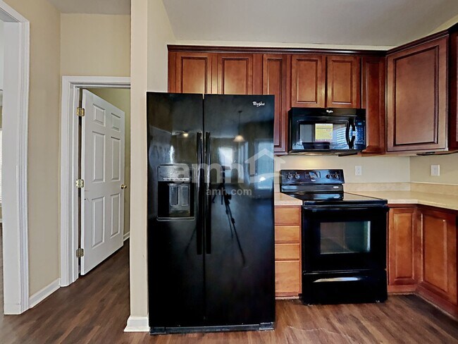 Building Photo - 10119 Fieldstone Ct