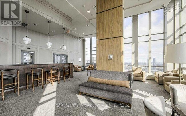 Building Photo - 388 Prince of Wales Dr
