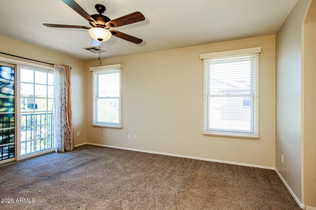 Foto del edificio - 28934 N 124th Ave