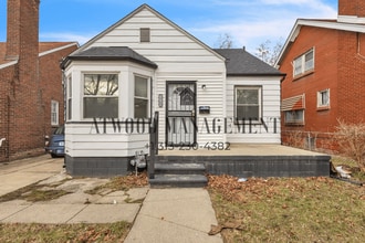Building Photo - Fully Renovated 3-Bedroom Home – Move-In Ready for You!