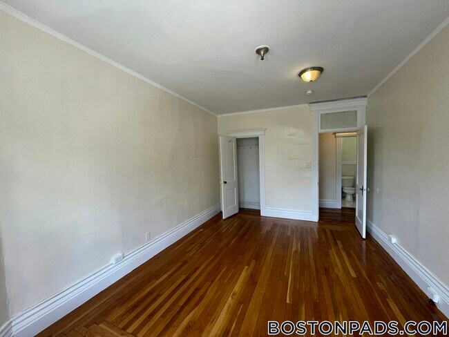 Foto del edificio - 1111 Boylston St