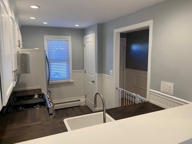 Foto del edificio - 8 Butternut Ln