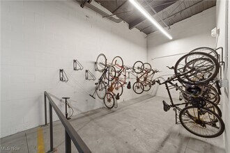 Building Photo - 2048 Fulton Rd