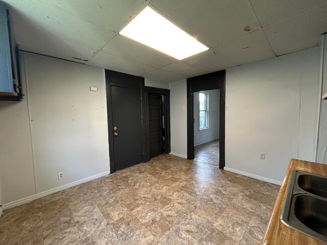 Foto del edificio - 907.5 Jewell-