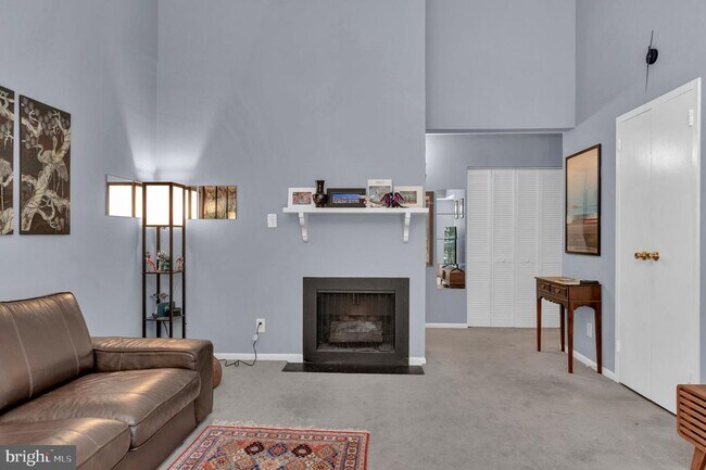 Building Photo - 11815 Breton Ct
