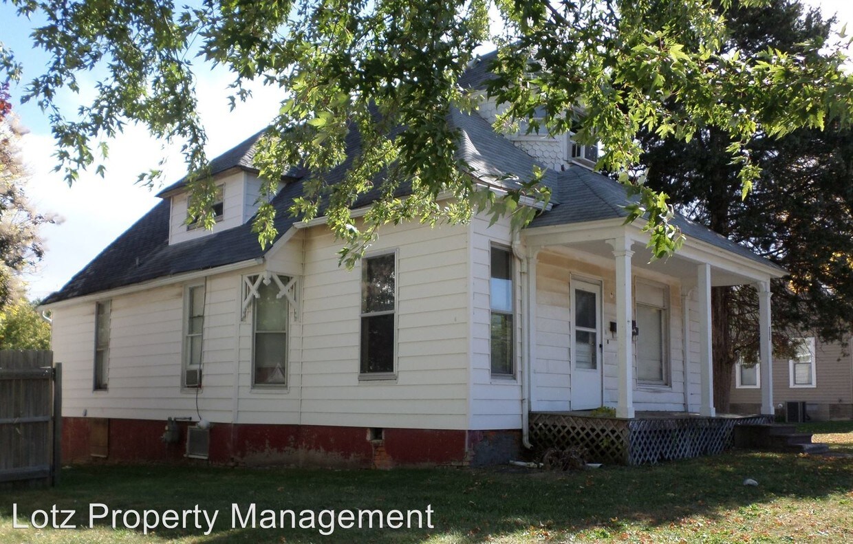 Primary Photo - 2 br, 1 bath House - 703 N Lafayette