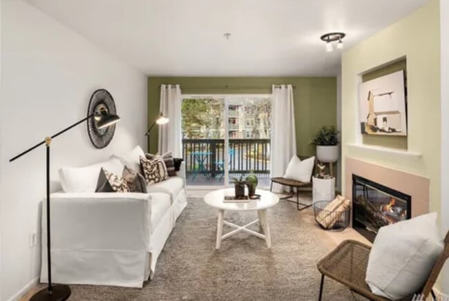 Building Photo - 7711 NE 175th St