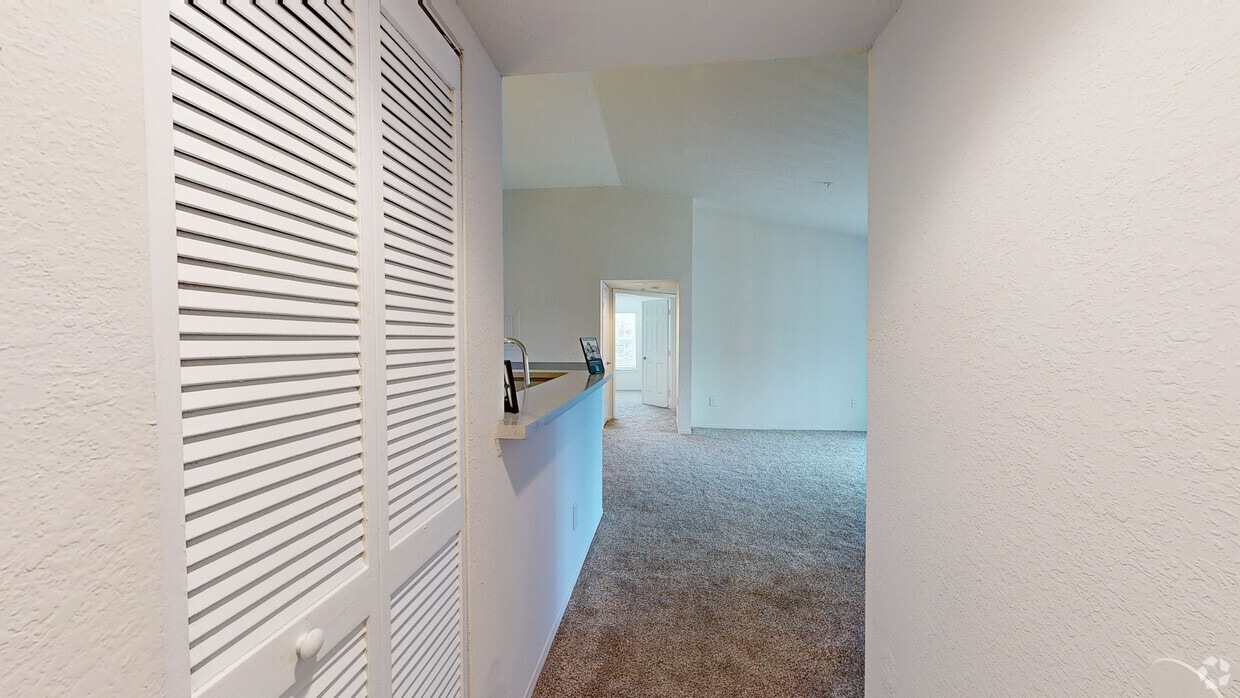 Photo - Promenade at Aloma Apartments