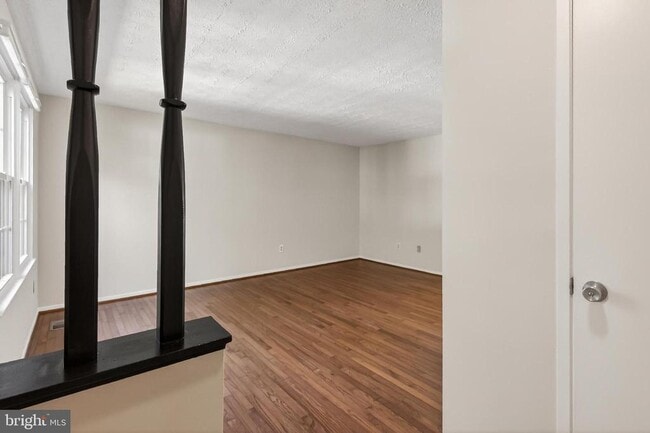 Building Photo - 337 Gundry Dr