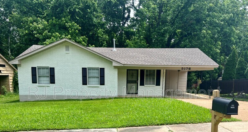 Primary Photo - 5176 Braden Dr