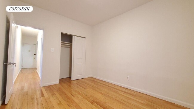 Building Photo - 81 W 127th St