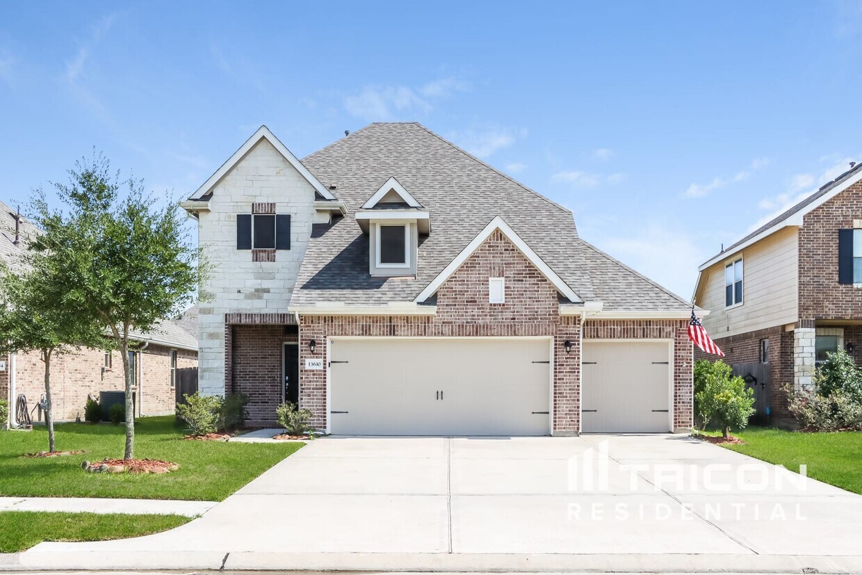 Foto principal - 13610 Kodiak Brown Bear St