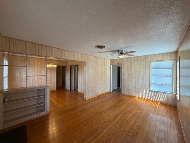 Foto del edificio - 3902 Herndon St