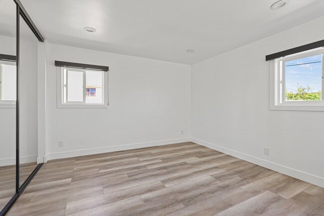 Building Photo - 2511 Pennsylvania Ave.