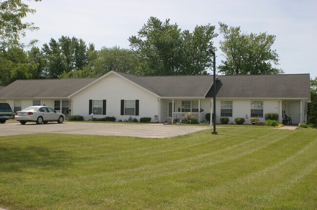 Building Photo - Cottage Grove Apartments