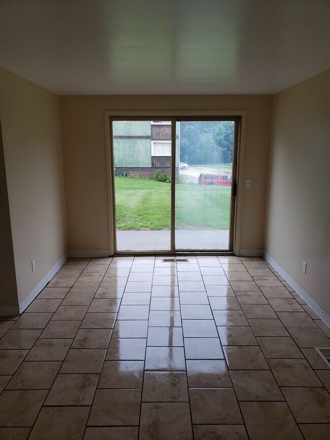 Foto del edificio - 362 Oak Manor St NE