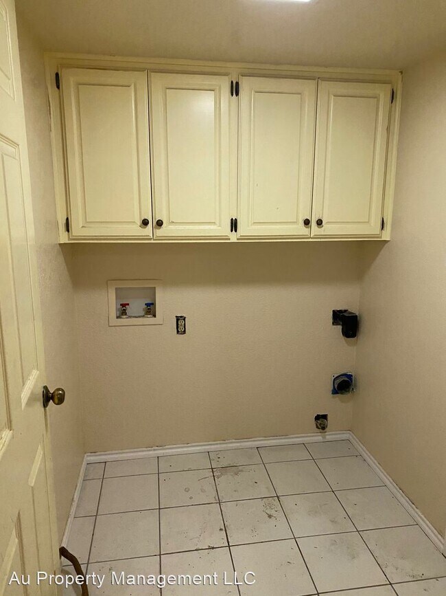 Foto del edificio - 3 br, 2.5 bath House - 1012 Sw 34th