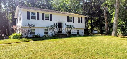 Building Photo - 1203 Suncook Valley Rd