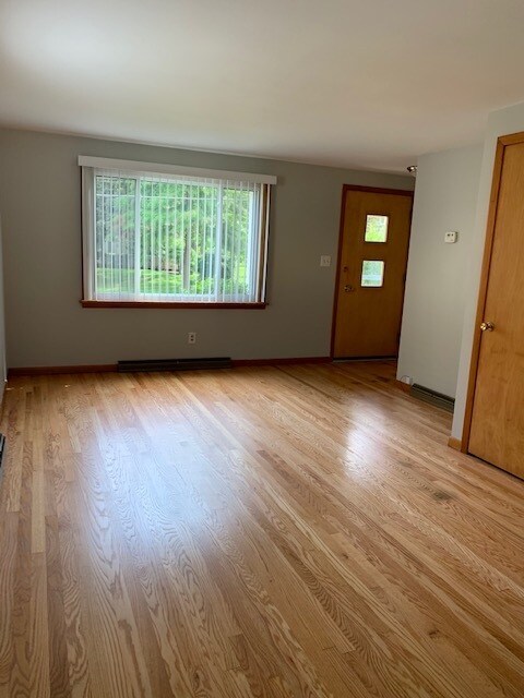 living room - 326 Elm Dr
