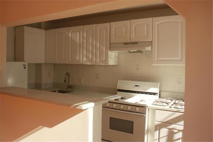 Kitchen - 354 E 116th St