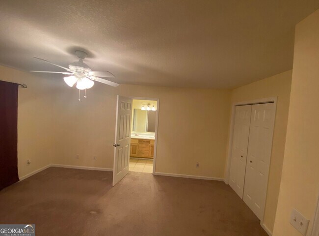 Building Photo - 2068 Scrubby Bluff Rd