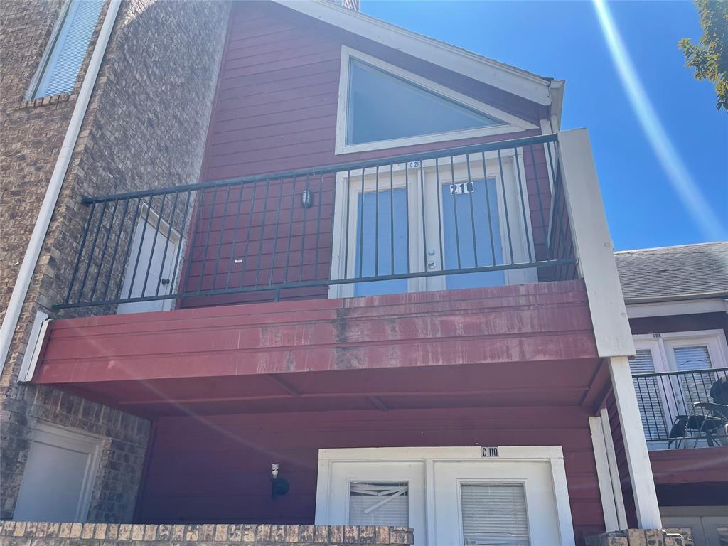 Foto principal - 9805 Walnut St