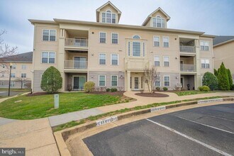 Building Photo - 9060 Gracious End Ct