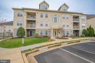 Building Photo - 9060 Gracious End Ct