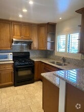 Building Photo - 2311 Archwood Ln
