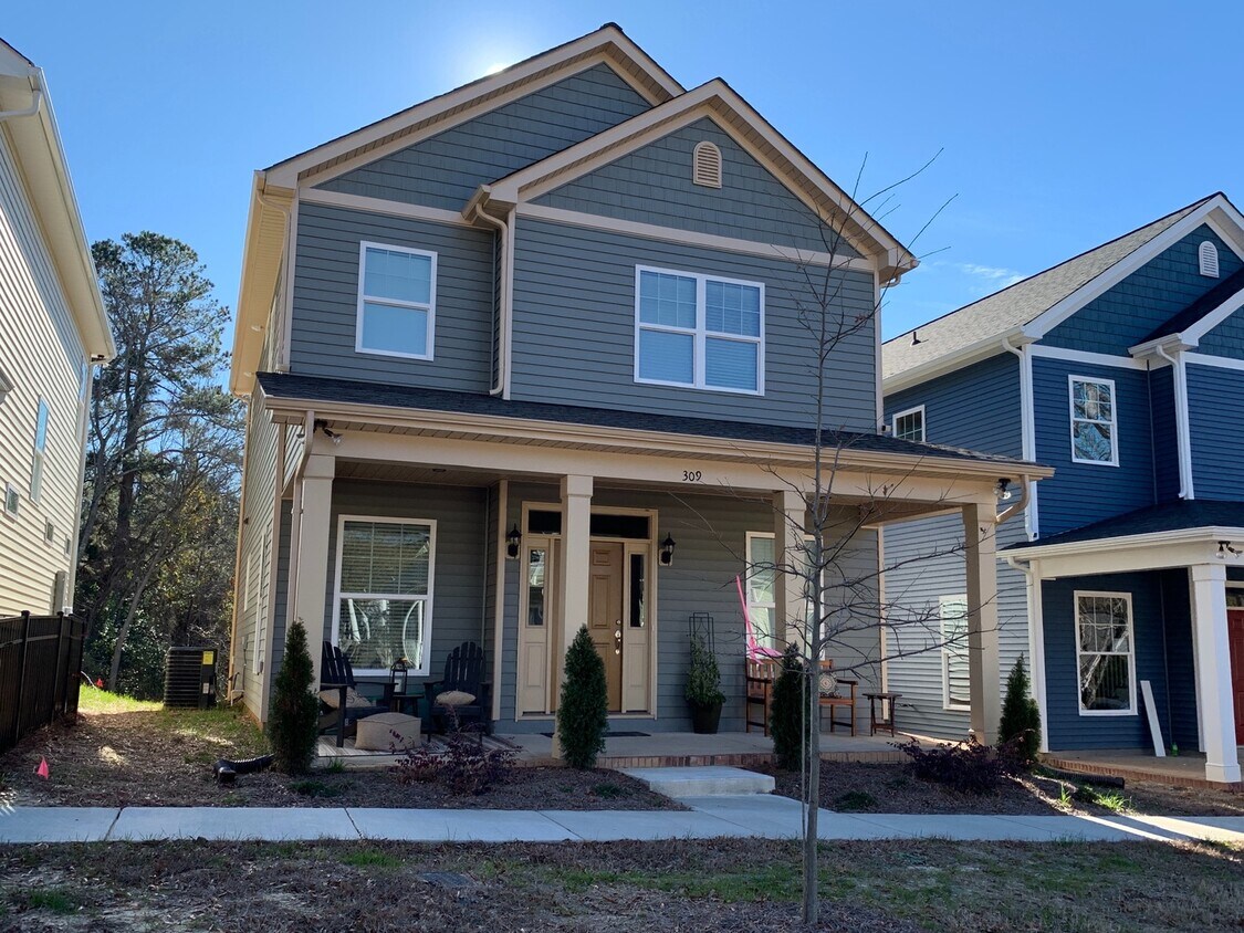 Primary Photo - Beautiful home in the heart of Historic Wa...