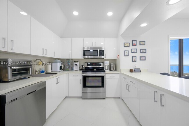 Foto del edificio - 20281 E Country Club Dr