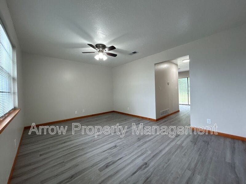Foto principal - 1262 S Jackson St