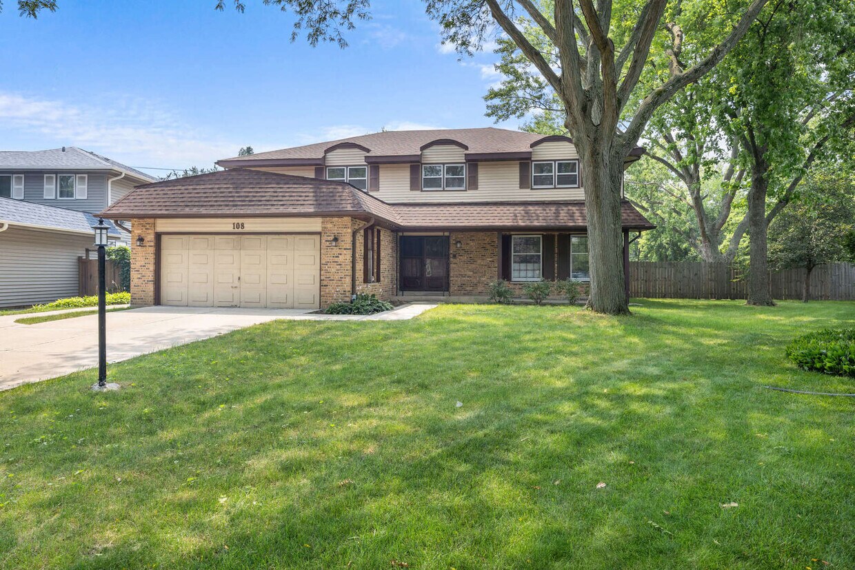 Foto principal - 108 Holly Ct