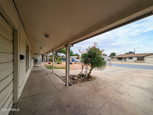 Foto del edificio - 6036 N 31st Dr