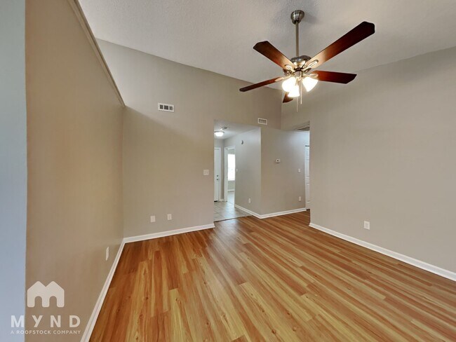 Building Photo - 1629 Hudson Graham Ln