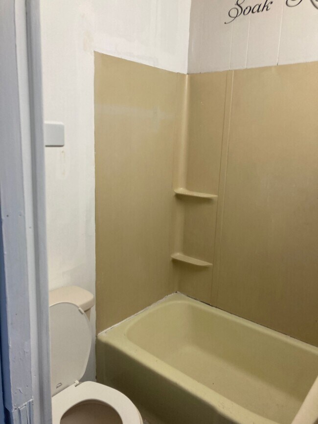 Foto del edificio - 244 N Vine St