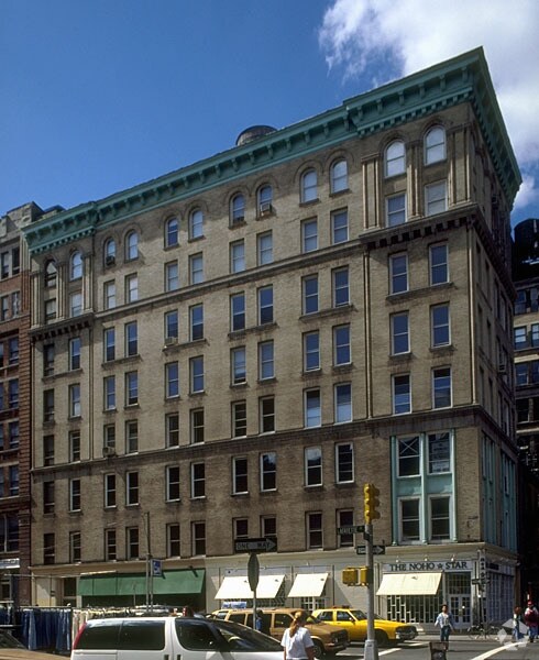 Primary Photo - 330-332 Lafayette St