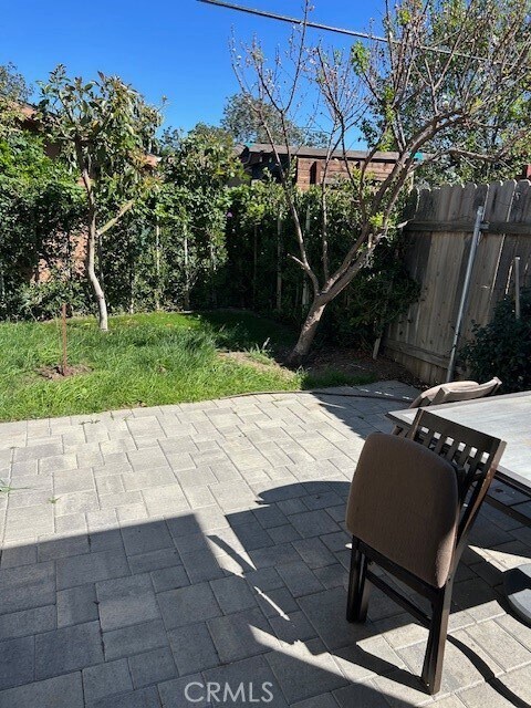 Foto del edificio - 17647 Hamlin St