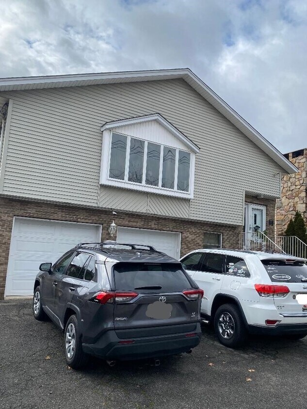 Modern 2 Family - 394 E 54th St