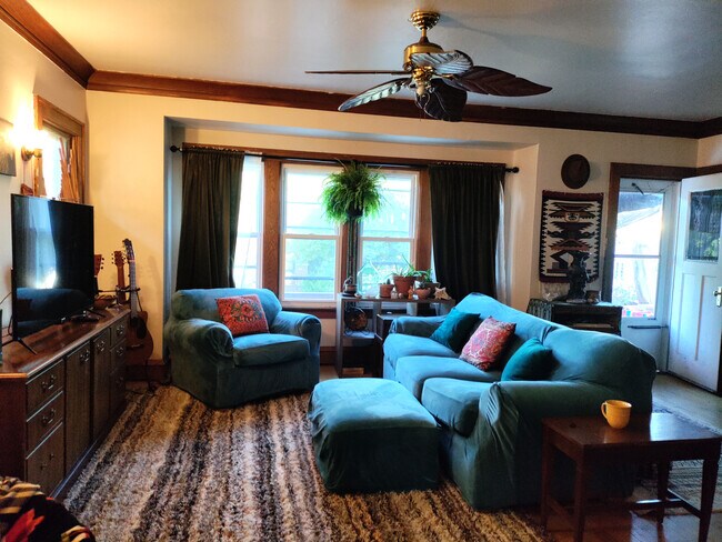 Foto del edificio - 2518 N 49th St