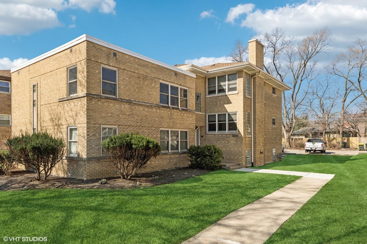 Primary Photo - 3024 Harlem Ave