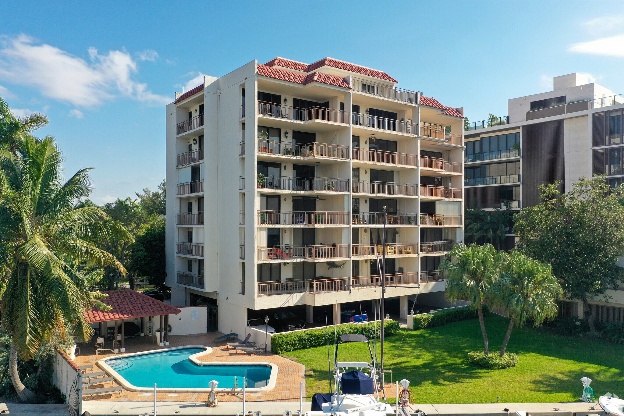 Pelican Reef Condominium