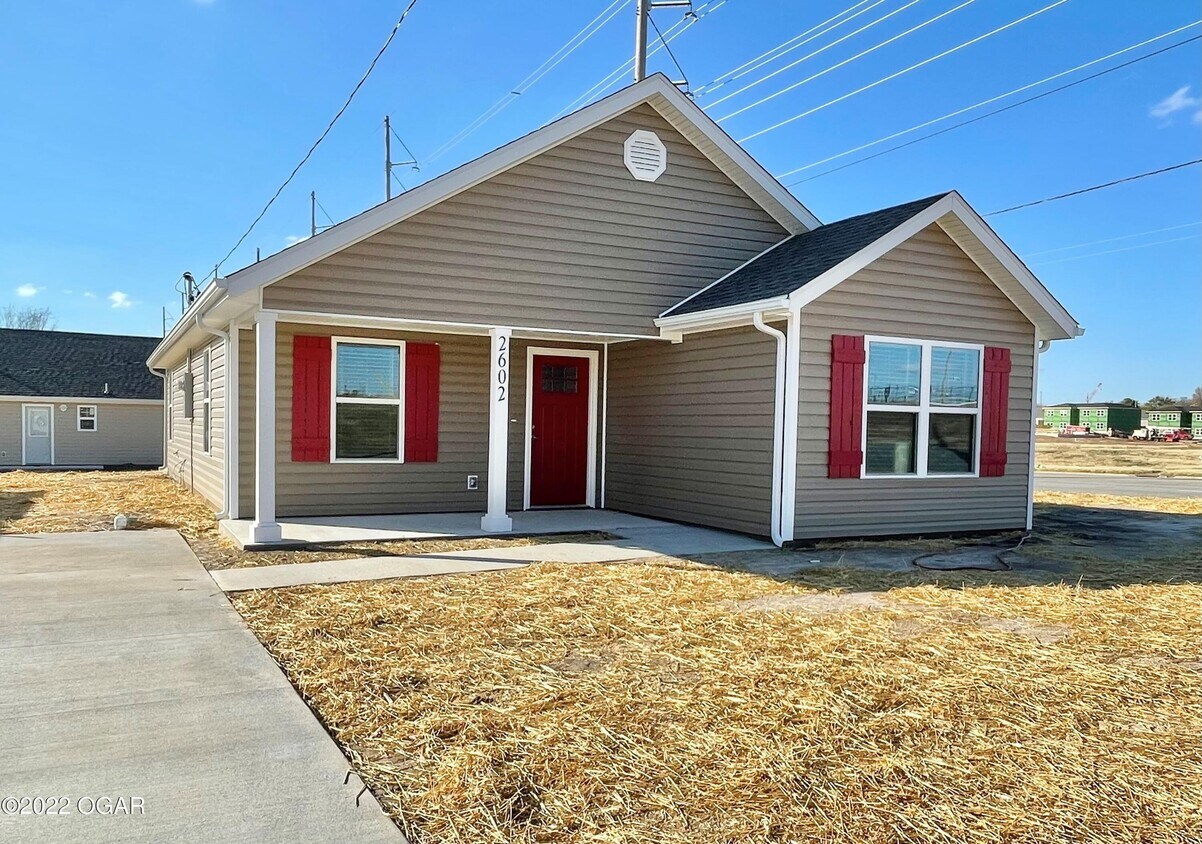 2602 S Moffet Ave, Joplin, MO 64804 Condo for Rent in Joplin, MO