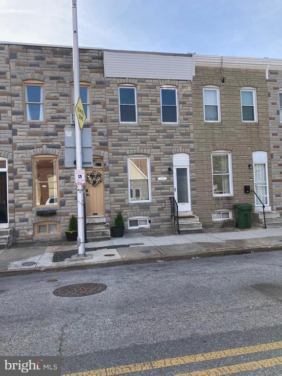 Primary Photo - 1343 James St