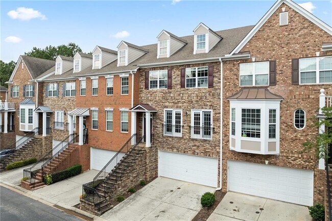Building Photo - 11200 Brunson Dr