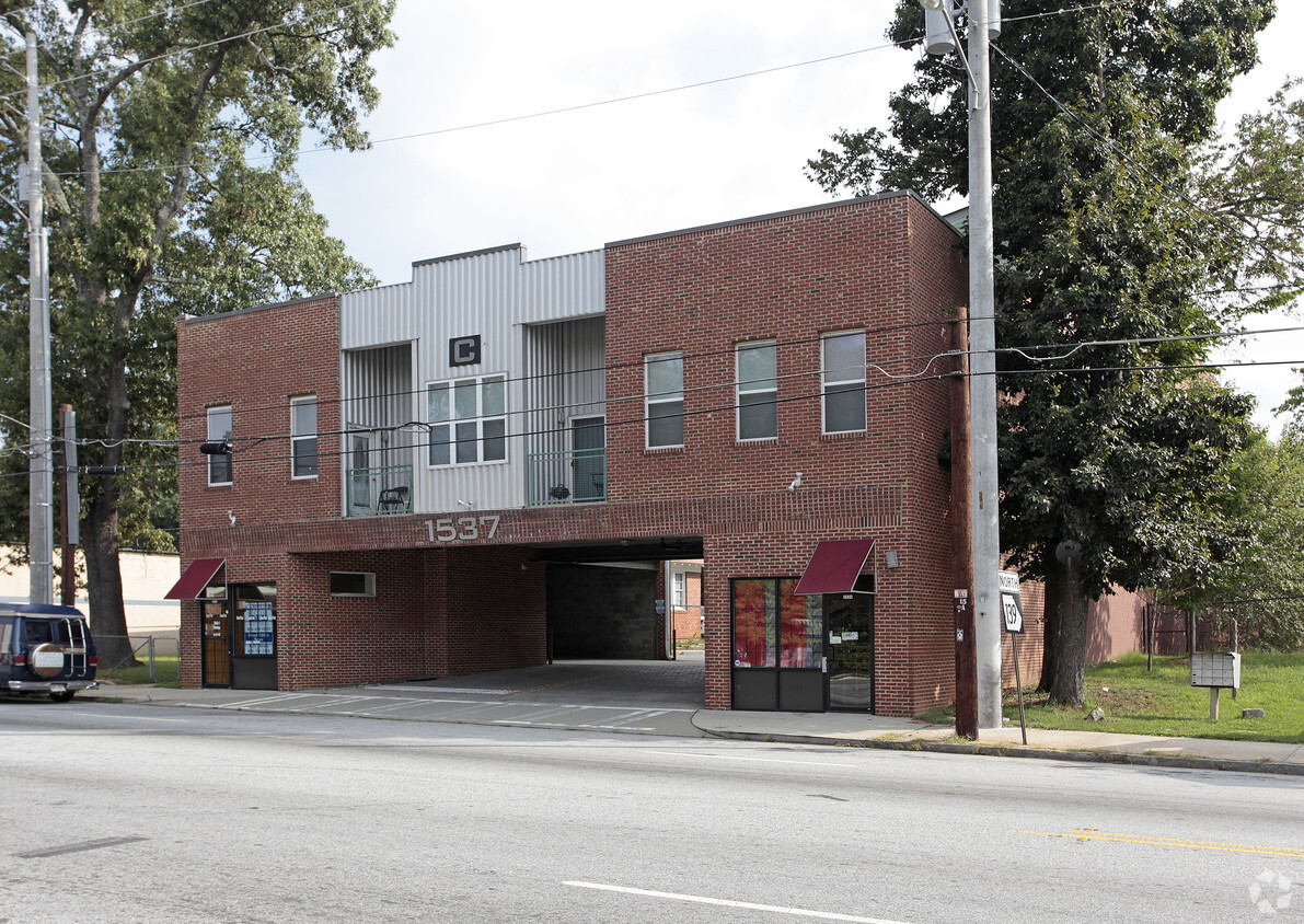 Primary Photo - 1535-1539 Ralph David Abernathy Blvd SW