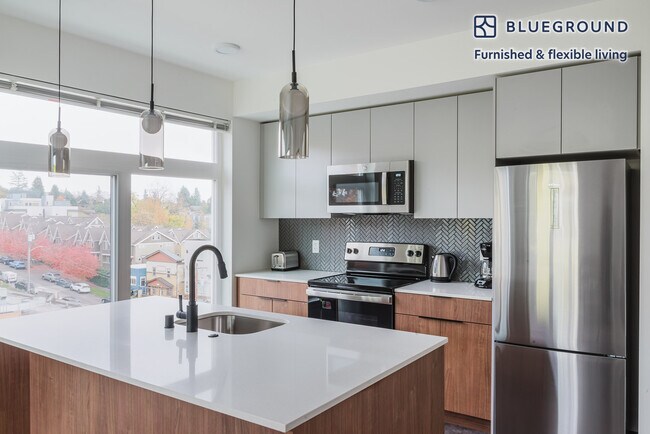 Foto del edificio - 622 Rainier Ave S