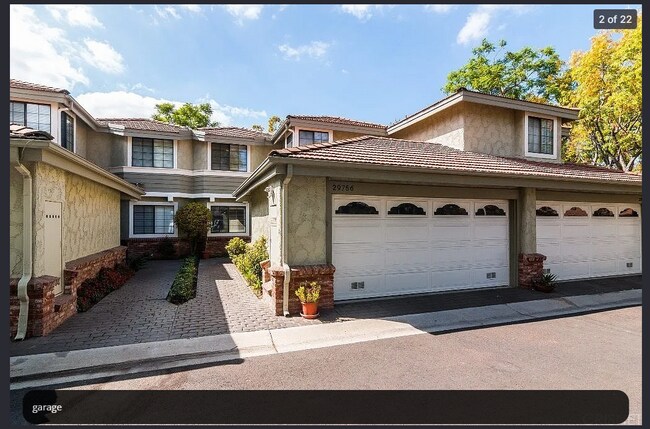 Foto del edificio - 29756 Strawberry Hill Dr