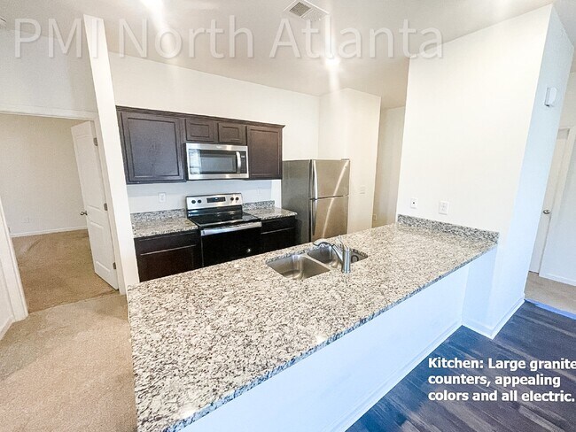 Foto del edificio - Corner Lot Community Pool