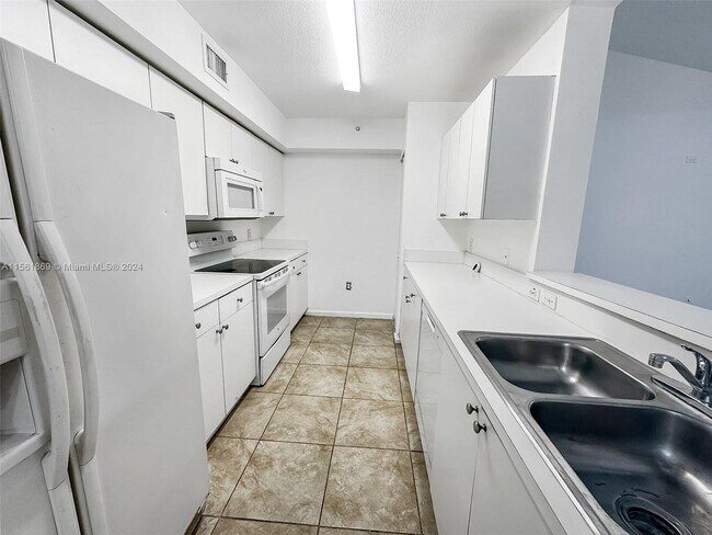Foto del edificio - 15430 SW 284th St